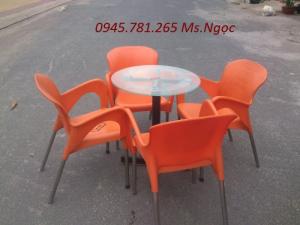 Bàn ghế cafe nhựa cao cấp ghế nữ hoàng
