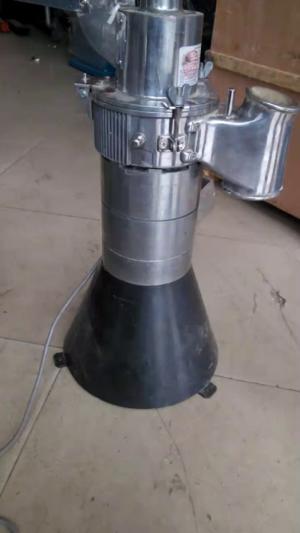 Máy nghiền thảo dược, máy nghiền búa
