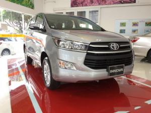Innova 2.0E 2018, 180tr nhận xe, Trả 9tr/1 tháng, Tiền lãi giảm dần.
