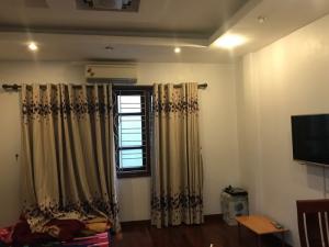 Bán nhà phân lô khu A Đầm Trấu Bạch Đằng 2 mặt tiền ô tô vào nhà