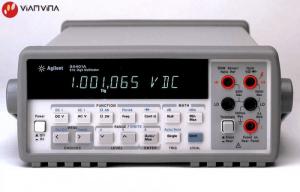 Đồng hồ đo vạn năng Keysight 34401A
THÔNG SỐ KỸ THUẬT:
Function Range3 Frequency, etc. 24 Hour2
23°C ± 1°C
dc Voltage 100.0000 mV
1.000000 V
10.00000 V
100.0000 V
1000.000 V 0.0030 + 0.0030
0.0020 + 0.0006
0.0015 + 0.0004
0.0020 + 0.0006
0.0020 + 0.0006
True rms ac Voltage4 100.0000 mV 3 Hz – 5 Hz
5 Hz – 10 Hz
10 Hz – 20 kHz
20 kHz – 50 kHz
50 kHz – 100 kHz
100 kHz – 300 kHz6 1.00 + 0.03
0.35 + 0.03
0.04 + 0.03
0.10 + 0.05
0.55 + 0.08
4.00 + 0.50
1.000000 V to
750.000 V 3 Hz – 5 Hz
5 Hz – 10 Hz
10 Hz – 20 kHz
20 kHz – 50 kHz
50 kHz – 100 kHz5
100 kHz – 300 kHz6 1.00 + 0.02
0.35 + 0.02
0.04 + 0.02
0.10 + 0.04
0.55 + 0.08
4.00 + 0.50
Resistance7 100.0000 ½
1.000000 k½
10.00000 k½
100.0000 k½
1.000000 M½
10.00000 M½
100.0000 M½ 1 mA Current Source
1 mA 100 µA
10 µA
5.0 µA
500 nA
500 nA || 10M ½ 0.0030 + 0.0030
0.0020 + 0.0005
0.0020 + 0.0005
0.0020 + 0.0005
0.002 + 0.001
0.015 + 0.001
0.300 + 0.010
dc Current 10.00000 mA
100.0000 mA
1.000000 A
3.00000 A