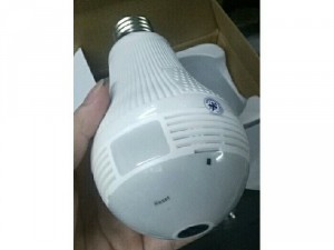 camera nguy trang bóng đèn Sk