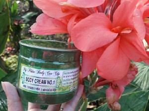 Kem body CREAM NO.1
