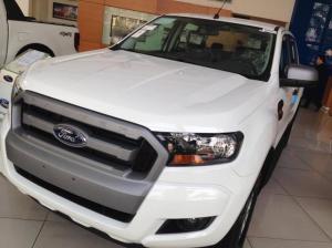 Ford Ranger 2017 ưu đãi khủng lên đến 80 triệu giao xe ngay, vay trả góp 90%, lãi suất cố định 0,6%/tháng: 0979572297