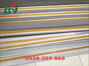 nẹp hiển thị giá, nẹp cài giá siêu thị, nẹp nhựa siêu thị, nẹp bảng giá siêu thị