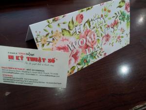 In thiệp chúc mừng ngày phụ nữ Happy Women day