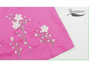 Đầm rớt vai thêu hoa