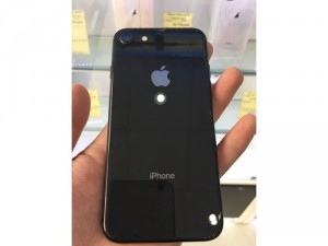 Iphone 8 64gb Đen QT máy mới bh t10 2018