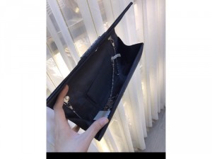 Cluth QC