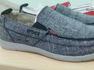 Giày croc walu chambray