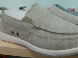 Giày croc walu chambray