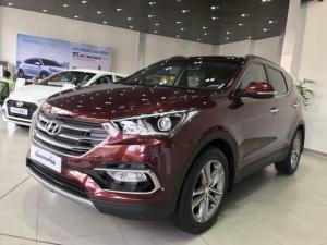 Hyundai Santafe 2.2 AT bản tiêu chuẩn máy xăng. Hỗ trợ vat 90% giá trị xe.