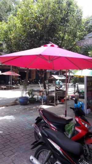 Nội thất cafe việt chuyên cung cấp ô dù và bàn ghế