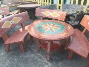 bộ bàn ghế đá sân vườn