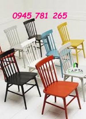 Thanh lý gấp 35 bộ bàn ghế cafe gỗ xếp giá rẻ