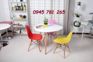 Ghế nhựa eames Ngọc Quảng