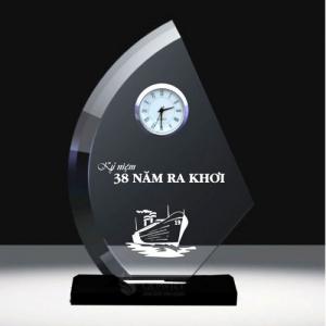 Kỷ niệm chương pha lê