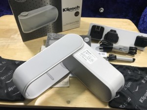 Loa Klipsch GiG fullbox màu trắng,còn bh đến 6/2018 hàng cty phân phối.chất lượng usa.