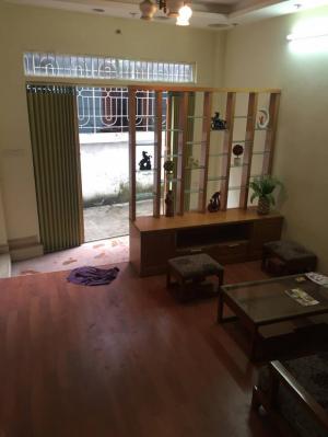 Bán nhà Đức Giang 35m2, 3 tầng giá chỉ 1.45 tỷ