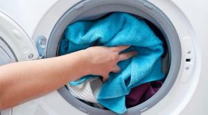 Máy giặt Aqua 9.8 Kg AQD-A980ZT