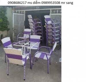 Bàn ghế cafe cần thanh lý giá rẻ nhất hgh02