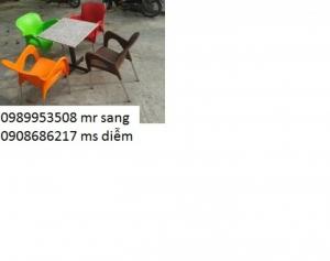 Bàn ghế cafe đa màu giá rẻ nhất
