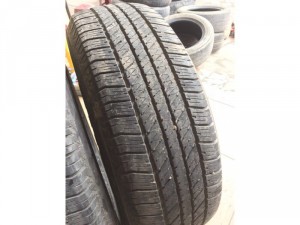 Lốp Bridgestone 265/65R17 90%, bảo hành như lốp mới