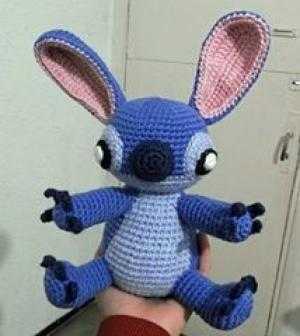 Stitch Disney Medium size 30cm móc len
