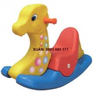 Đồ chơi an toàn cho trẻ - bập bênh nhựa đúc