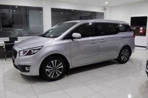 Kia Sedona máy dầu giá ưu đãi nhất Tiền Giang