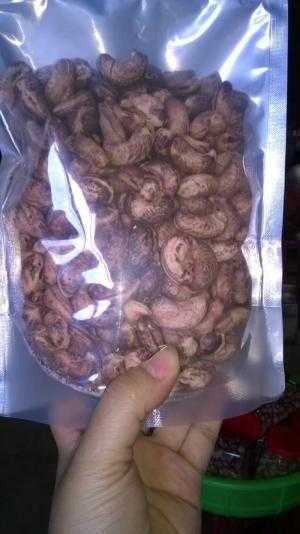 Hạt điều vỏ lụa rang muối, trọng lượng 500gr/gói