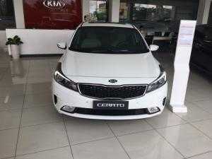 Kia Cerato 1.6 MT