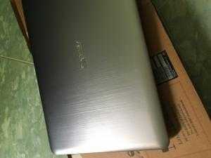 Laptop ASUS A541U, like new, full box ...