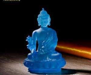 Tượng Phật dược sư lưu ly màu xanh dương