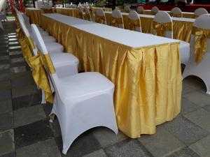 Bàn IPM, ghế banquet