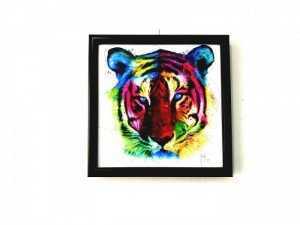 Tranh Trang Trí Treo Tường Rainbow Tiger Kích Thước 30x30 cm