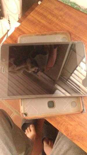 Máy tính bảng Samsung Galaxy tap a spen 355