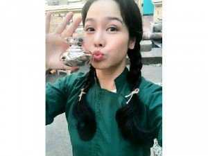 Mỹ Phẩm Laura sunshine của Nhật Kim Anh