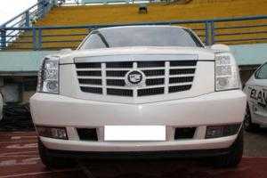 Cadillac Escalade máy V8-6.2 nhập từ Mỹ model 2008, màu trắng. Đăng ký Biển Hà Nội