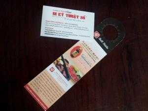 In tờ rơi với giấy Couche
