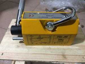 Phân phối nam châm cẩu hàng hiệu PML 200kg, giá cả nam châm cẩu hàng 200kg Kawasaki tay gạt rẻ nhất.