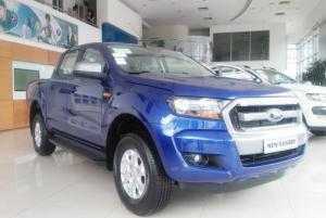 Bình Dương: Bán xe Ford Ranger XLS AT 2017 giá tốt cuối năm + Full bộ phụ kiện