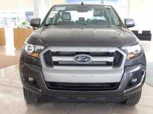 Bình Định: Bán xe Ford Ranger XLS 2017 giá tốt cuối năm + Giao xe trong tuần