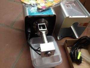 Máy ép dầu óc chó