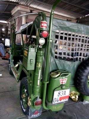 Jeep lùn A2 dang ky lan dau 2013 xe zin 98% 2 cầu diện 24v