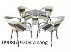 Cần thanh lý 50 bộ bàn ghế cafe hgh0021