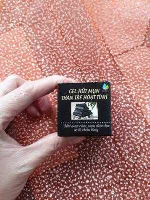 Gel hút mụn than tre hoạt tính
