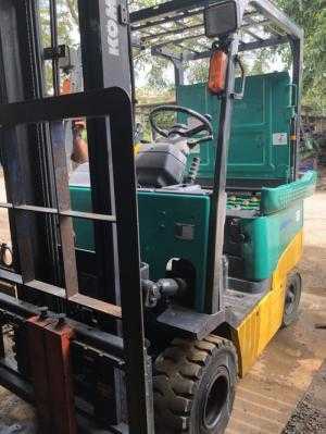 Bán Xe Nâng Điện 1,8 Tấn Ngồi Lái Giá Rẻ