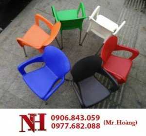 Bàn ghế nhựa cà phê