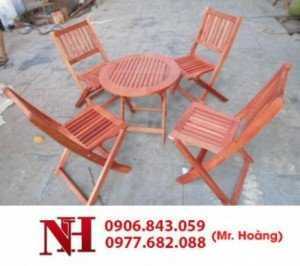 Bộ bàn ghế gỗ xếp cà phê, bàn tròn